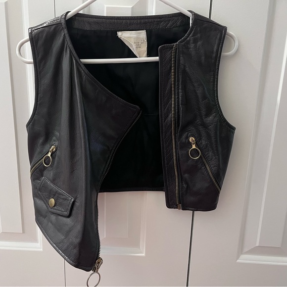 Gorgeous 1980-90s black leather vest/waistcoat - Picture 1 of 8